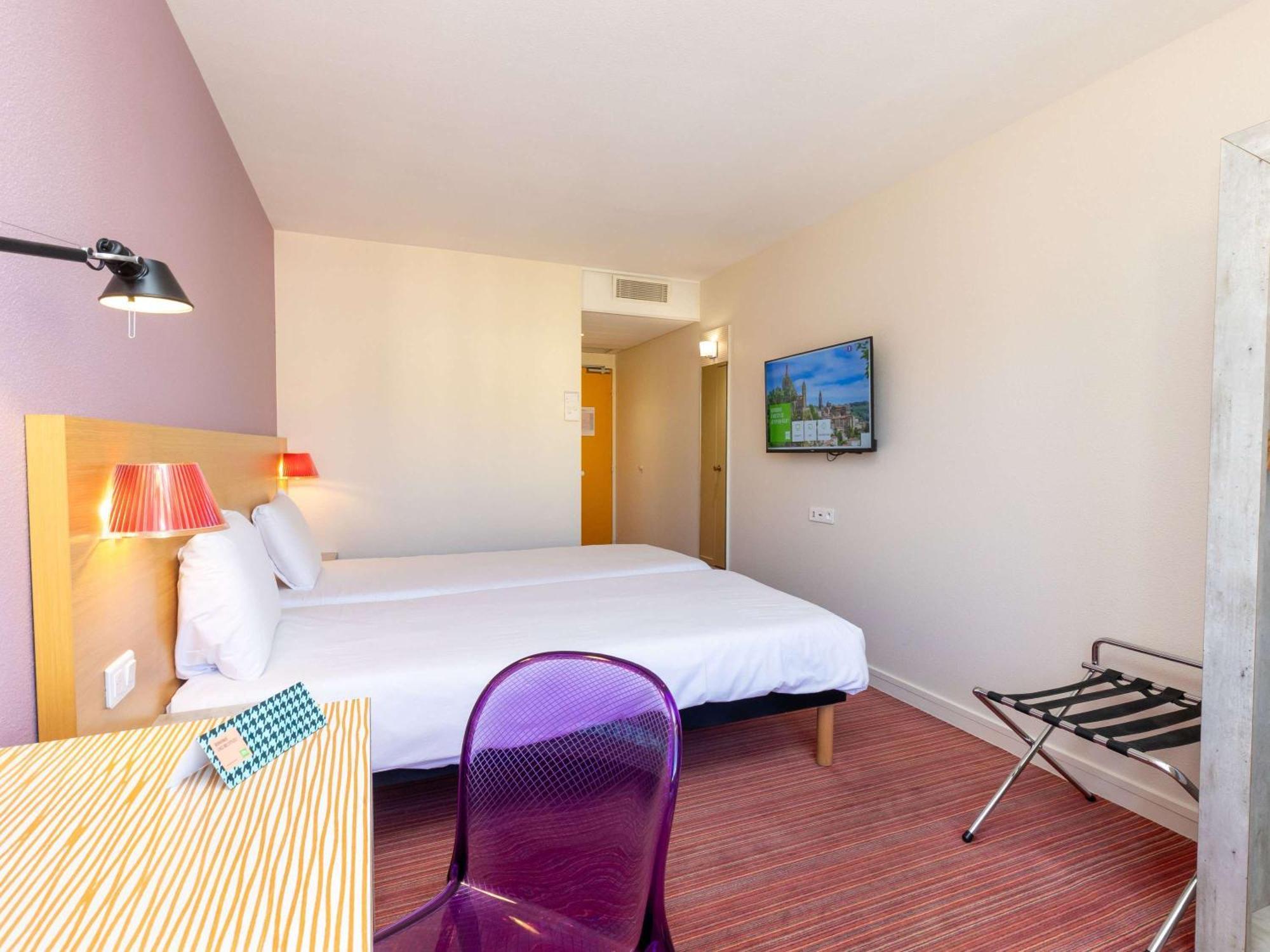 Ibis Styles Le Puy En Velay Hotel Eksteriør billede