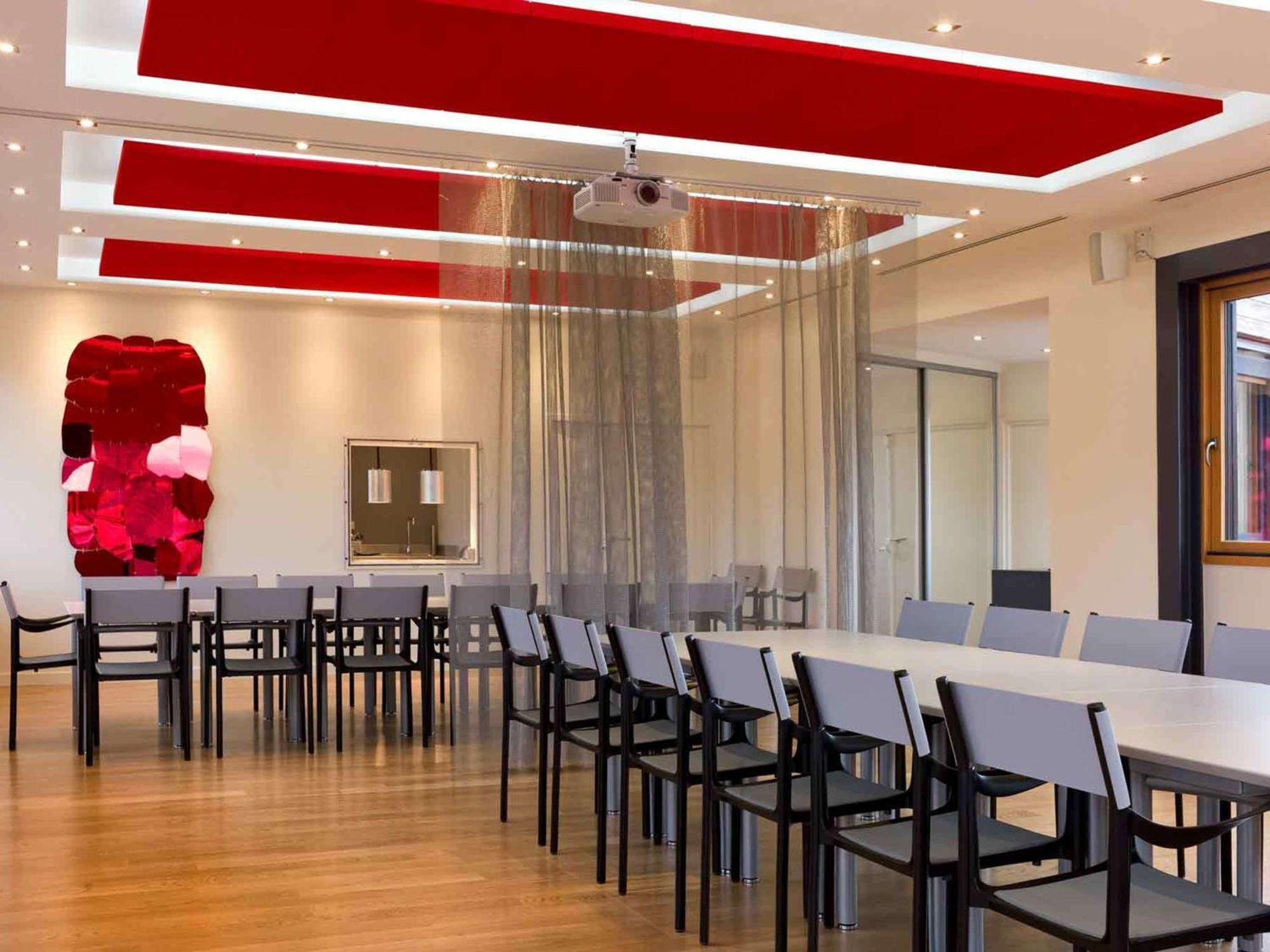 Ibis Styles Le Puy En Velay Hotel Eksteriør billede