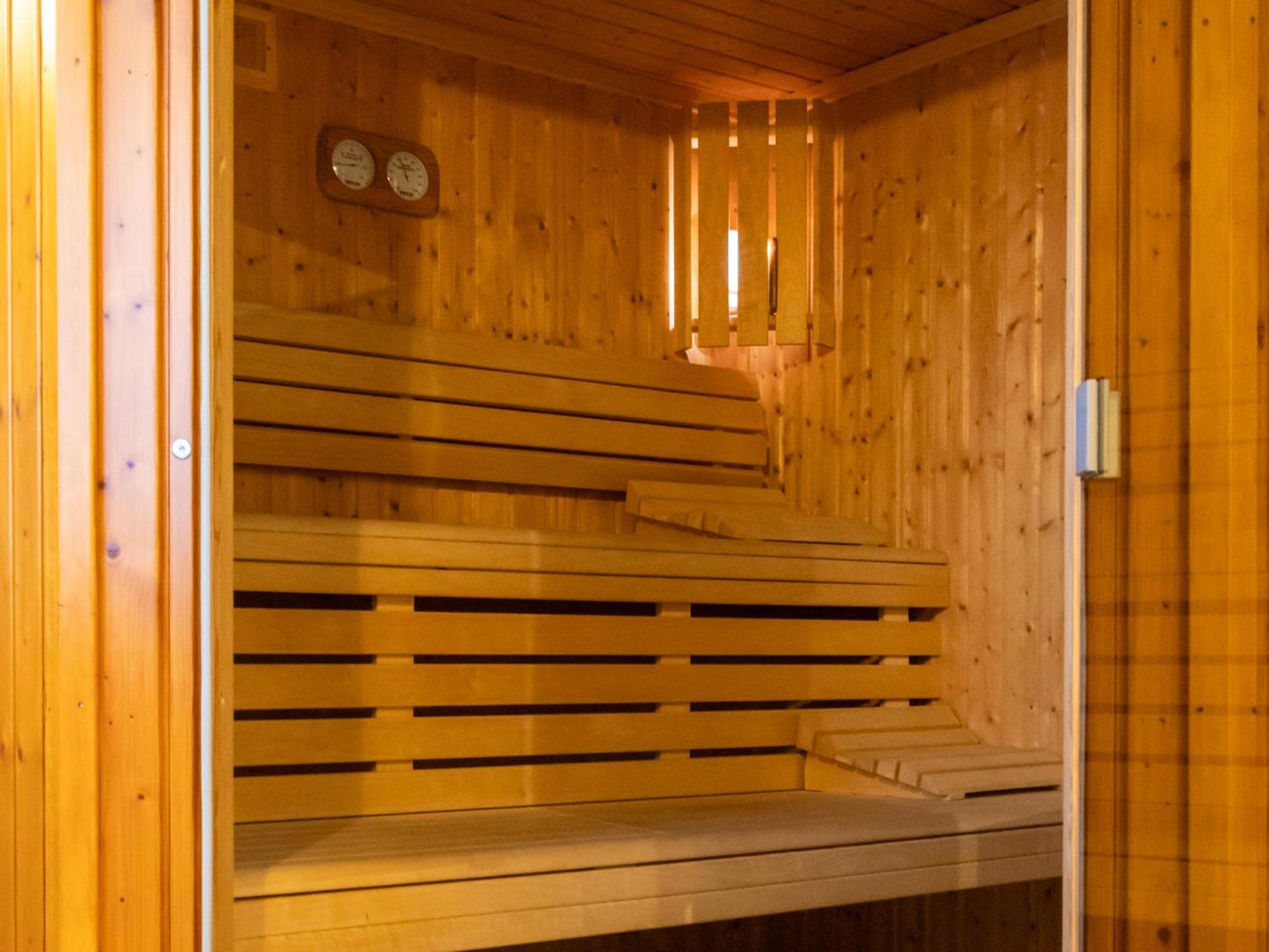 Ibis Styles Le Puy En Velay Hotel Eksteriør billede