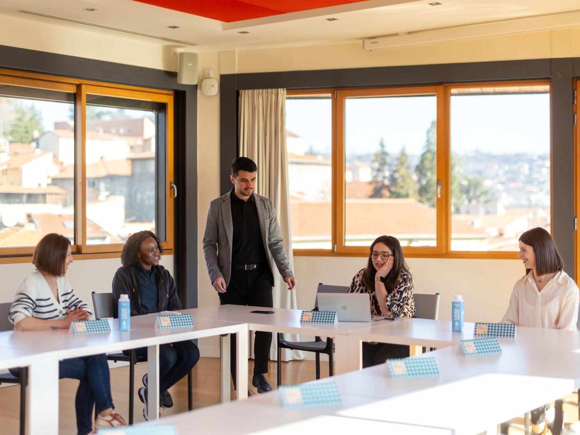 Ibis Styles Le Puy En Velay Hotel Eksteriør billede