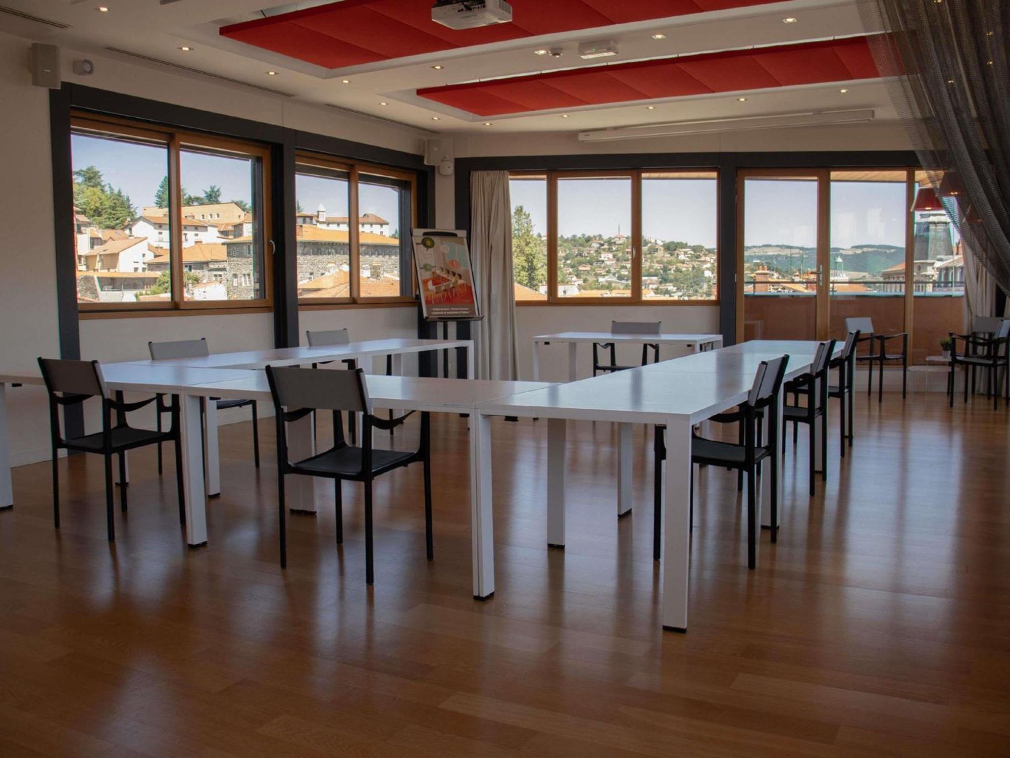 Ibis Styles Le Puy En Velay Hotel Eksteriør billede